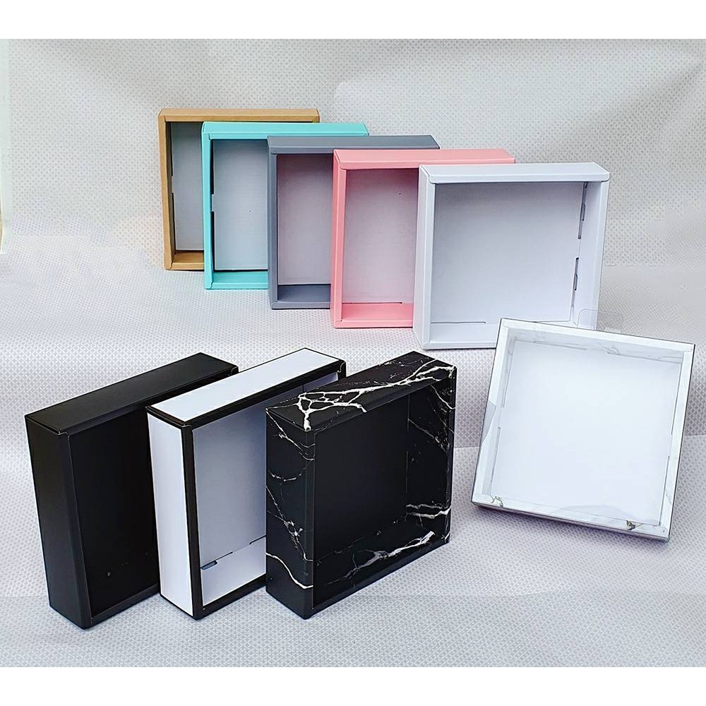 多色小方盒(15*15*5cm)